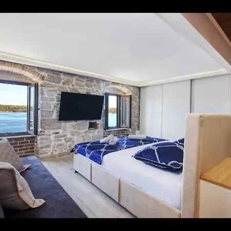 Sun 2 Šibenik